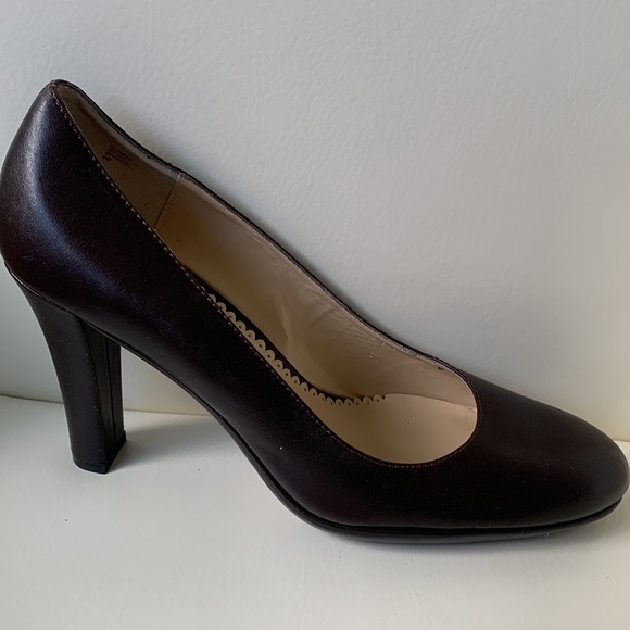 Oscar de la Renta Platform Brown Leather Pumps - Picture 10 of 14